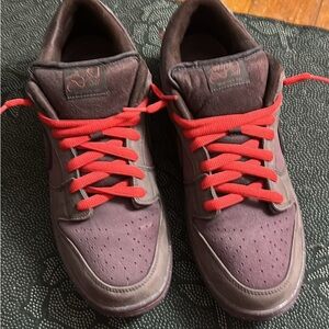 Nike SB dunk low pro crushed burgundy